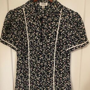 Unique Vintage Floral Button Down Shirt